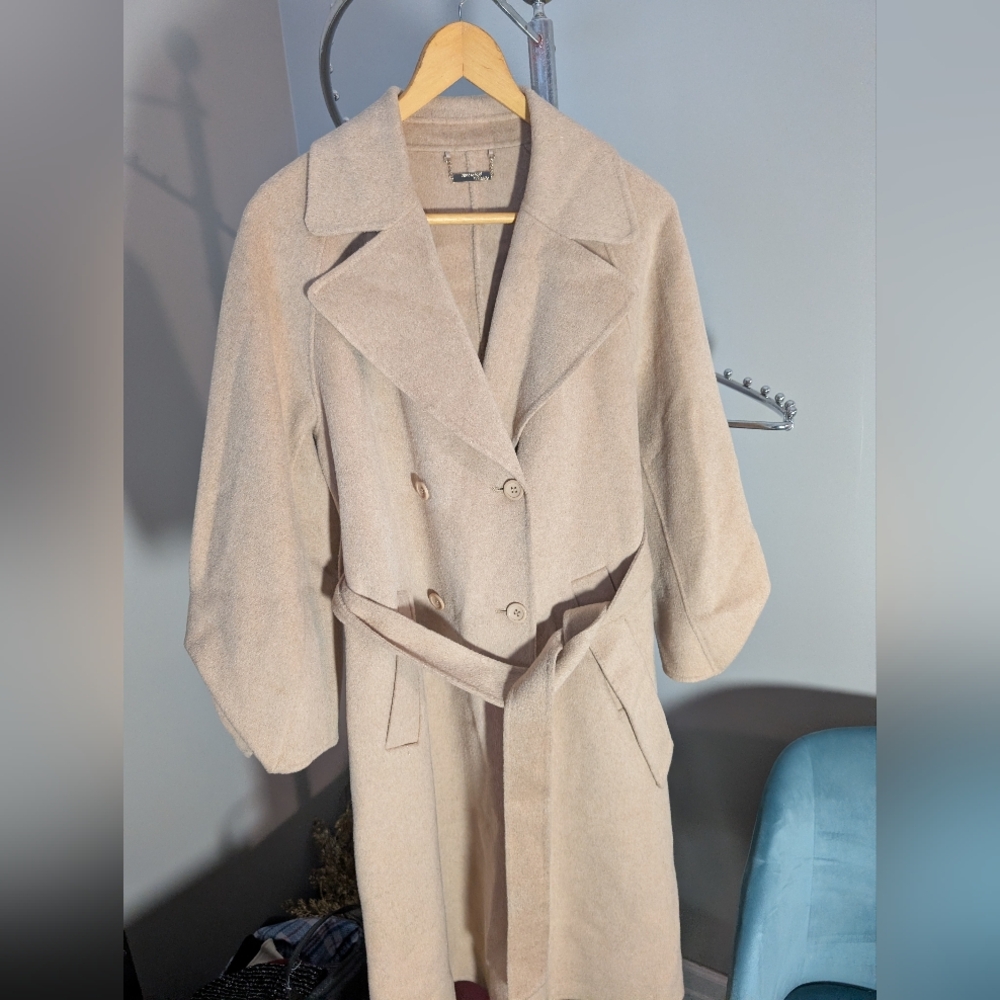 Vero Moda Elegant Beige Trench Coat Size Small